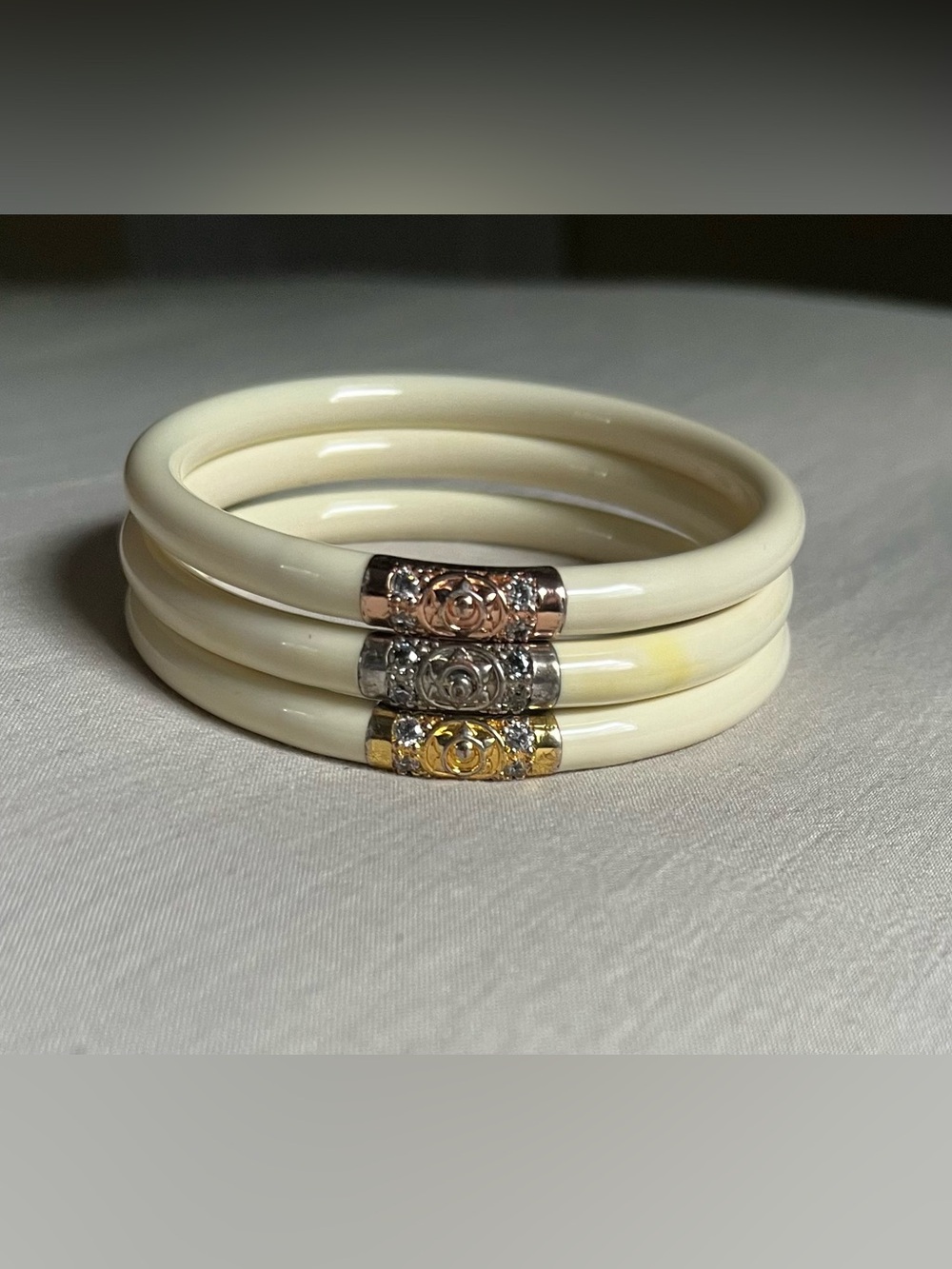 BuDhaGirl All Weather - Set of 3 Ivory Three Kings Bangles Medium Fair Condition